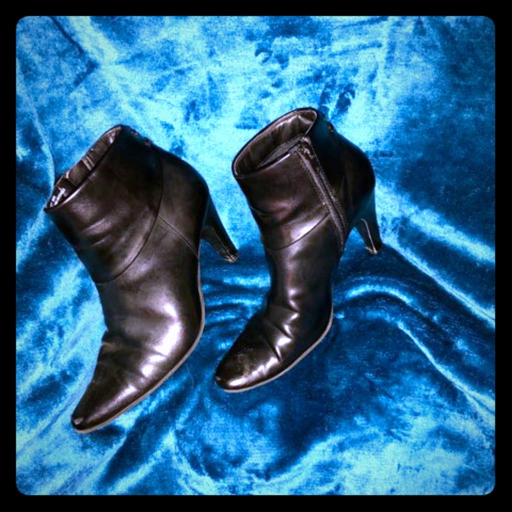 Croftand barrow booties